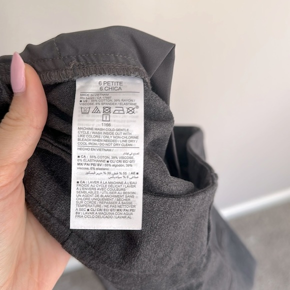 Old Navy High Waisted Pixie Flare Pants - Picture 6 of 6